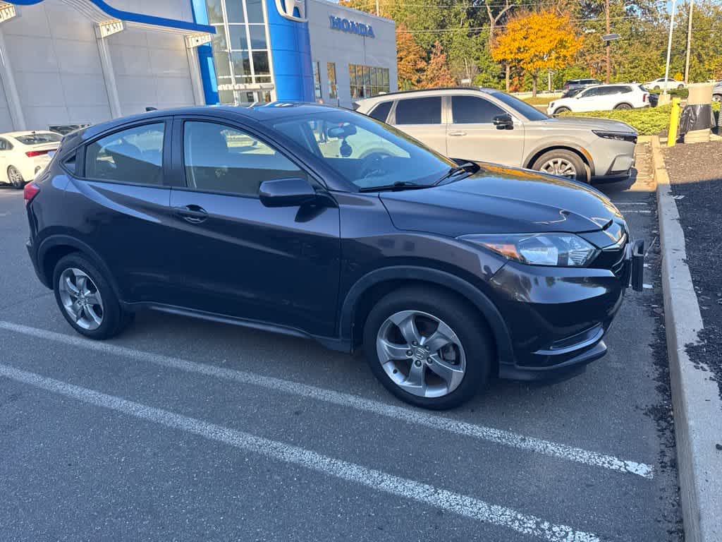 2017 Honda HR-V LX