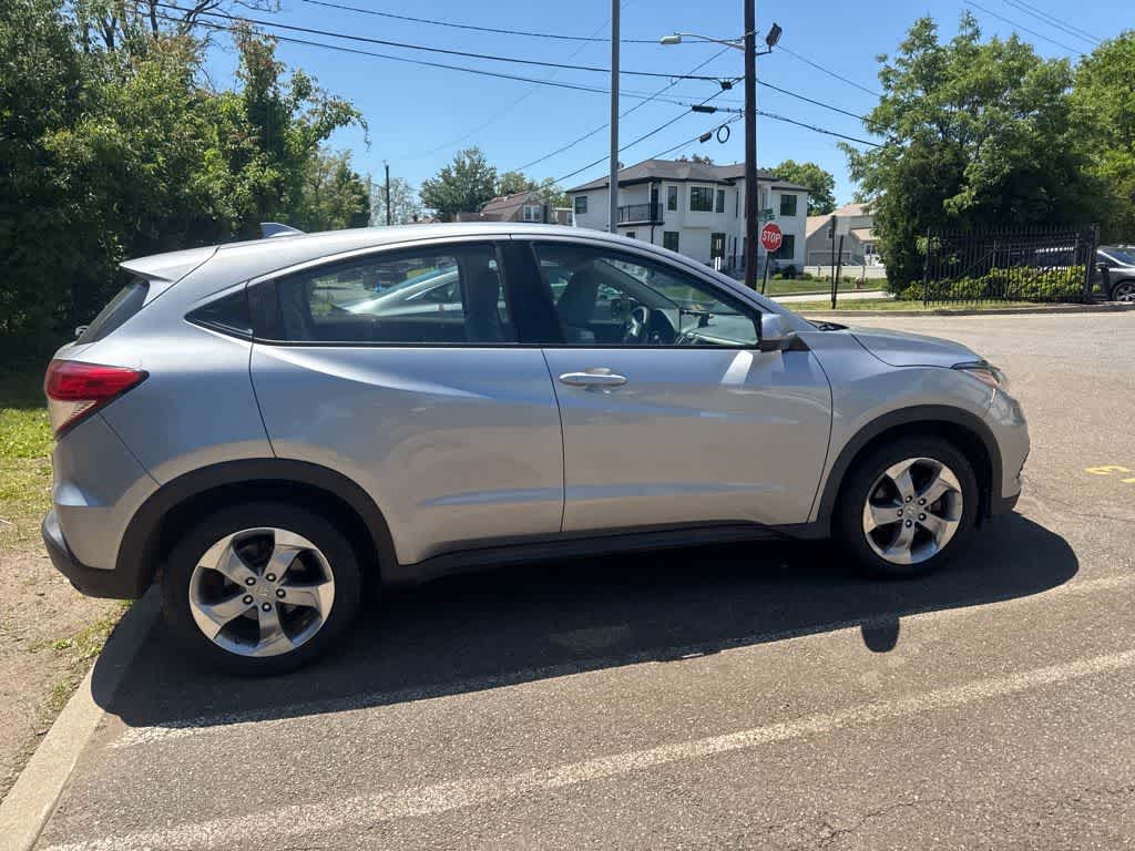 2021 Honda HR-V LX