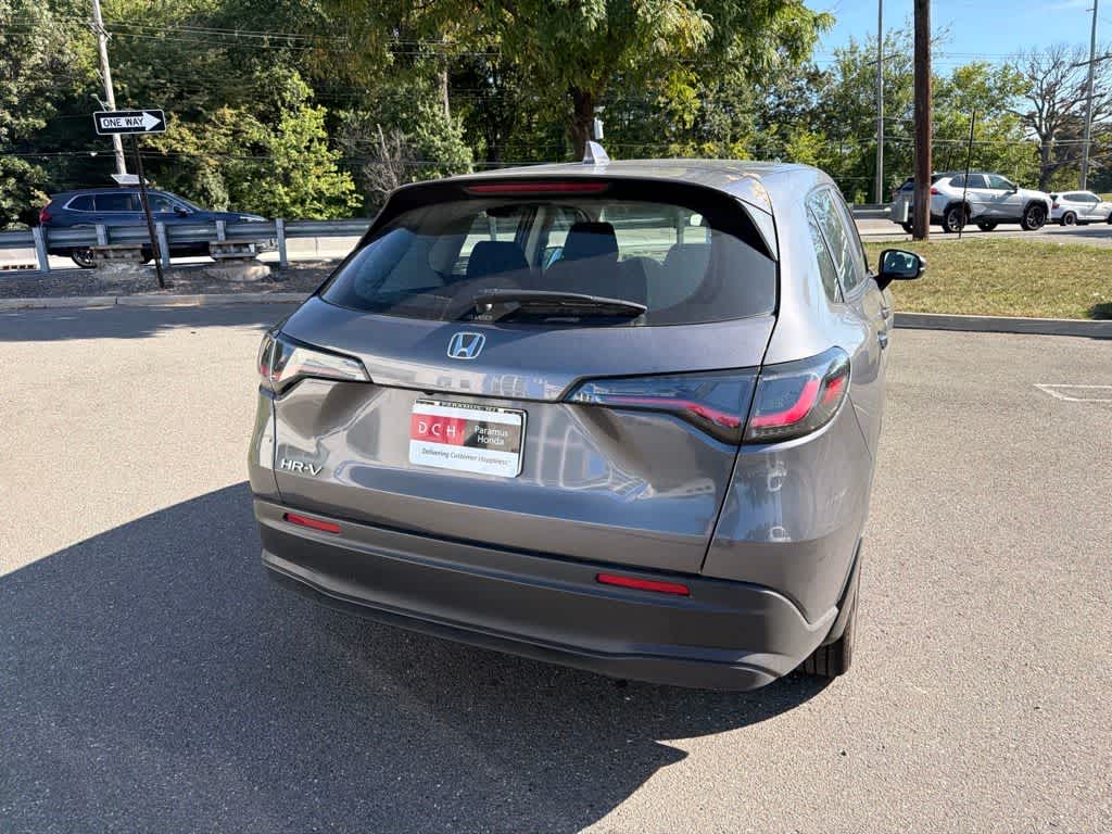 2025 Honda HR-V LX
