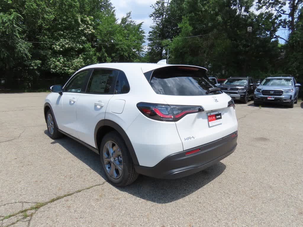 2026 Honda HR-V LX