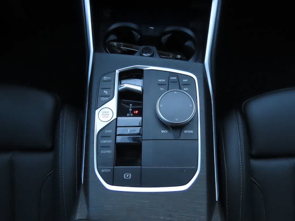 2024 BMW 330i 330i