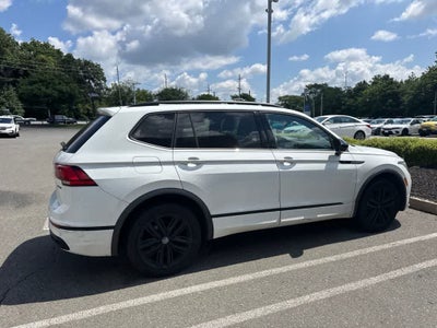 2022 Volkswagen Tiguan SE R-Line Black