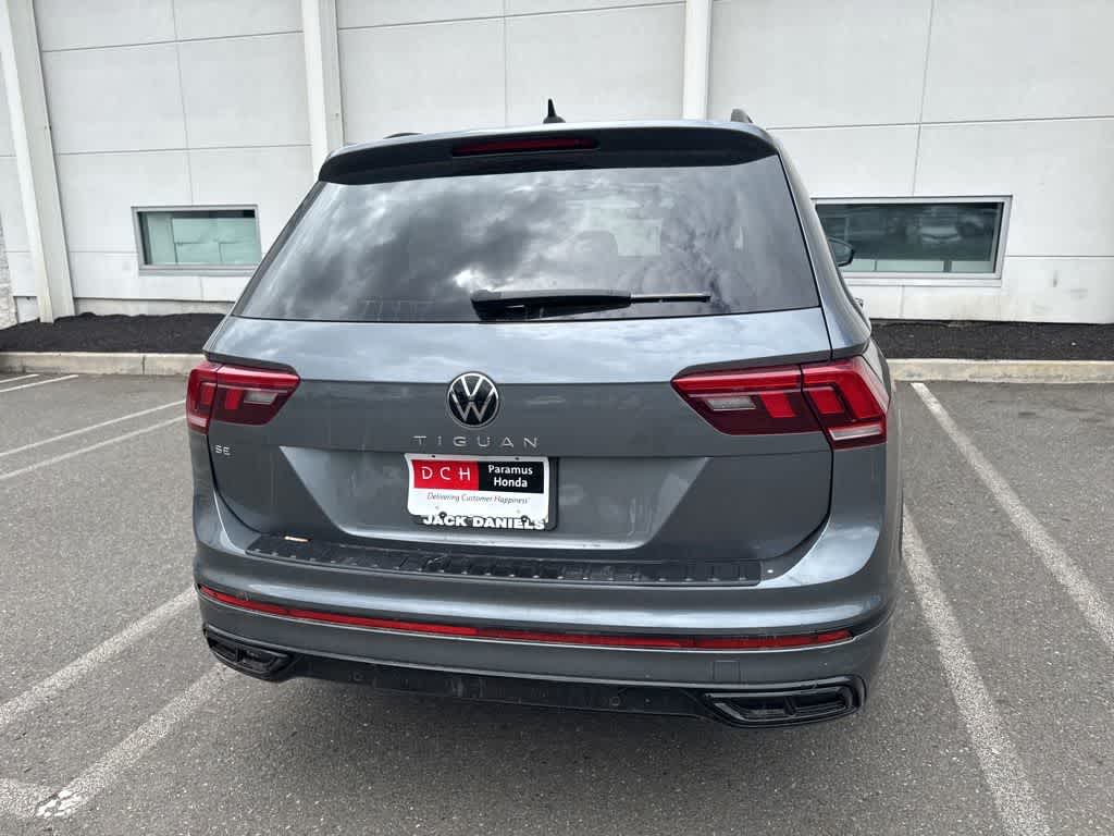 2023 Volkswagen Tiguan SE R-Line Black