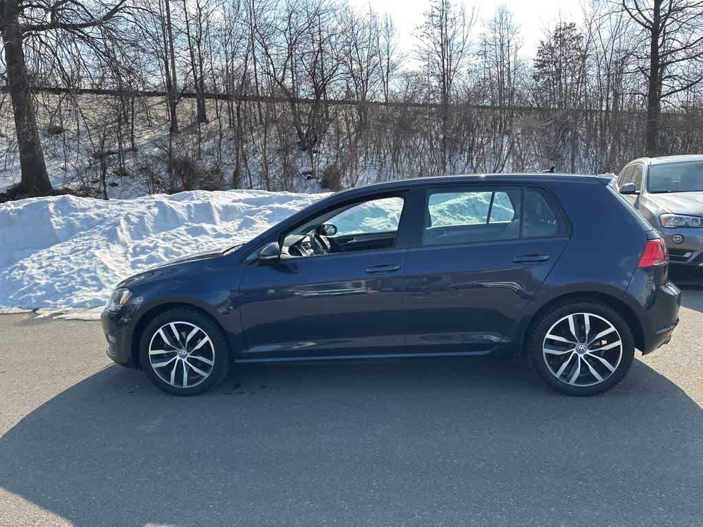 2016 Volkswagen Golf TSI SE