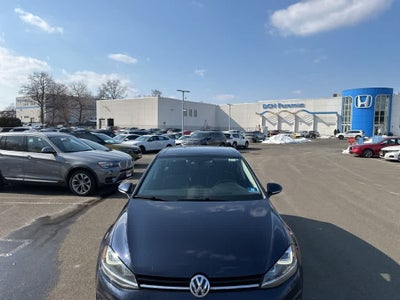 2016 Volkswagen Golf TSI SE