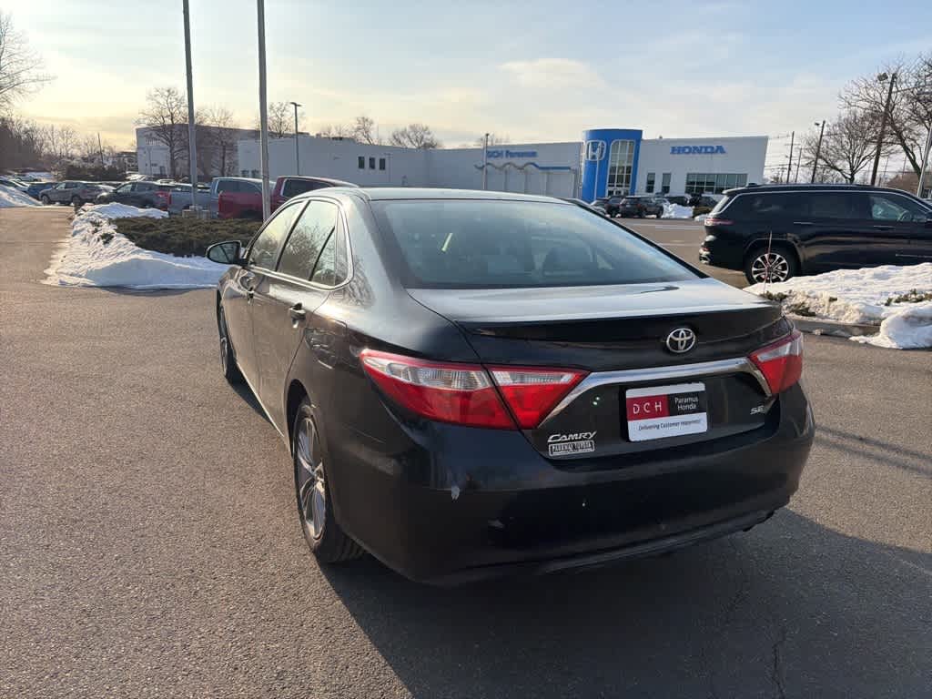 2015 Toyota Camry SE