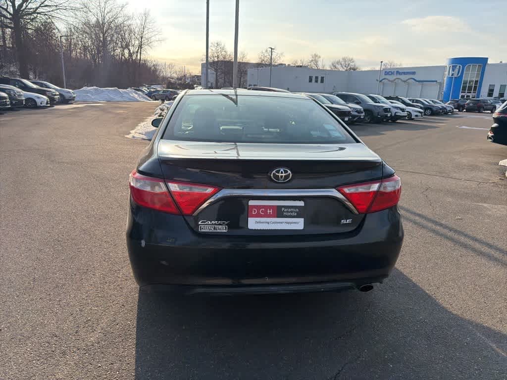 2015 Toyota Camry SE
