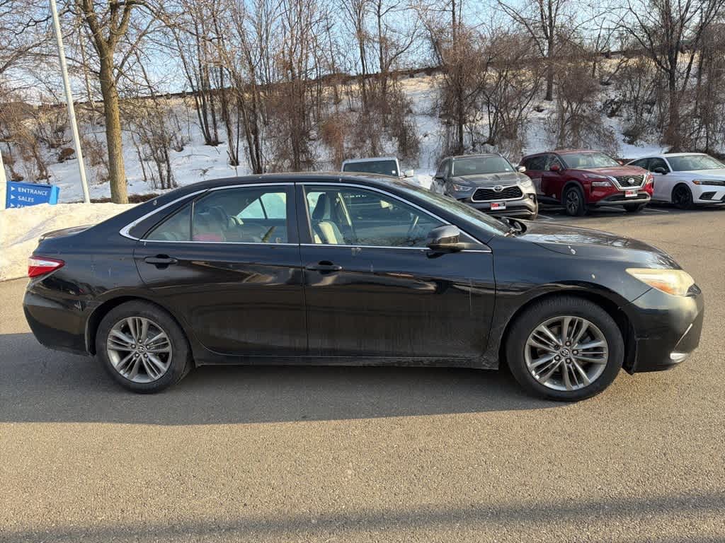 2015 Toyota Camry SE