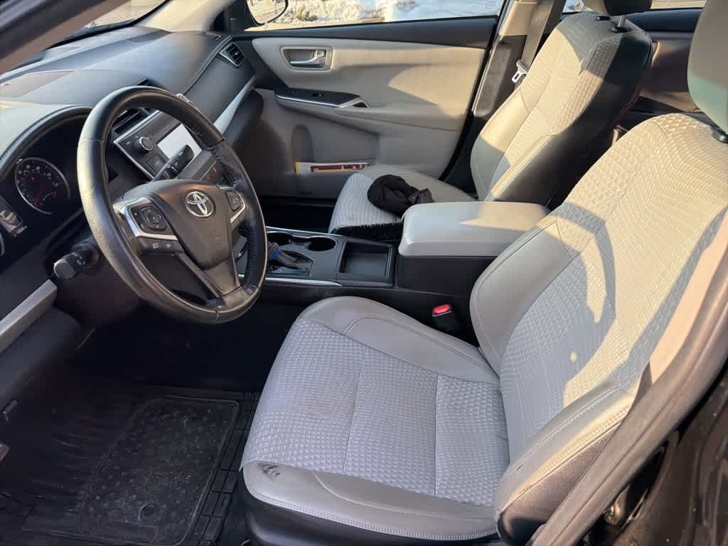 2015 Toyota Camry SE