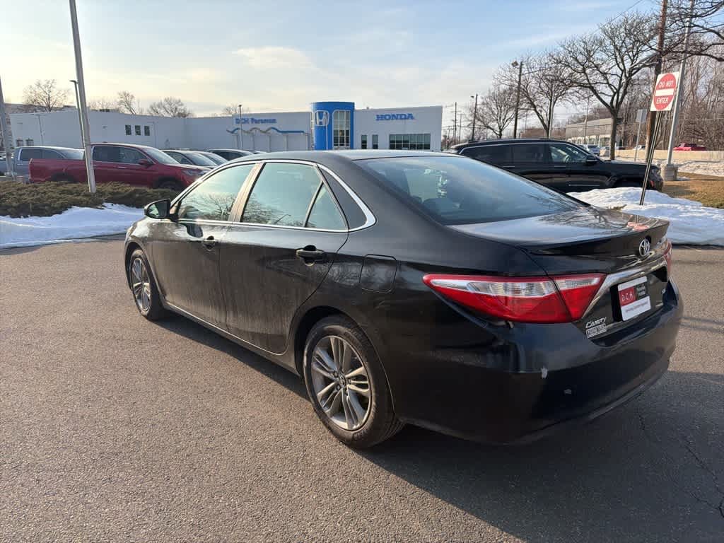 2015 Toyota Camry SE