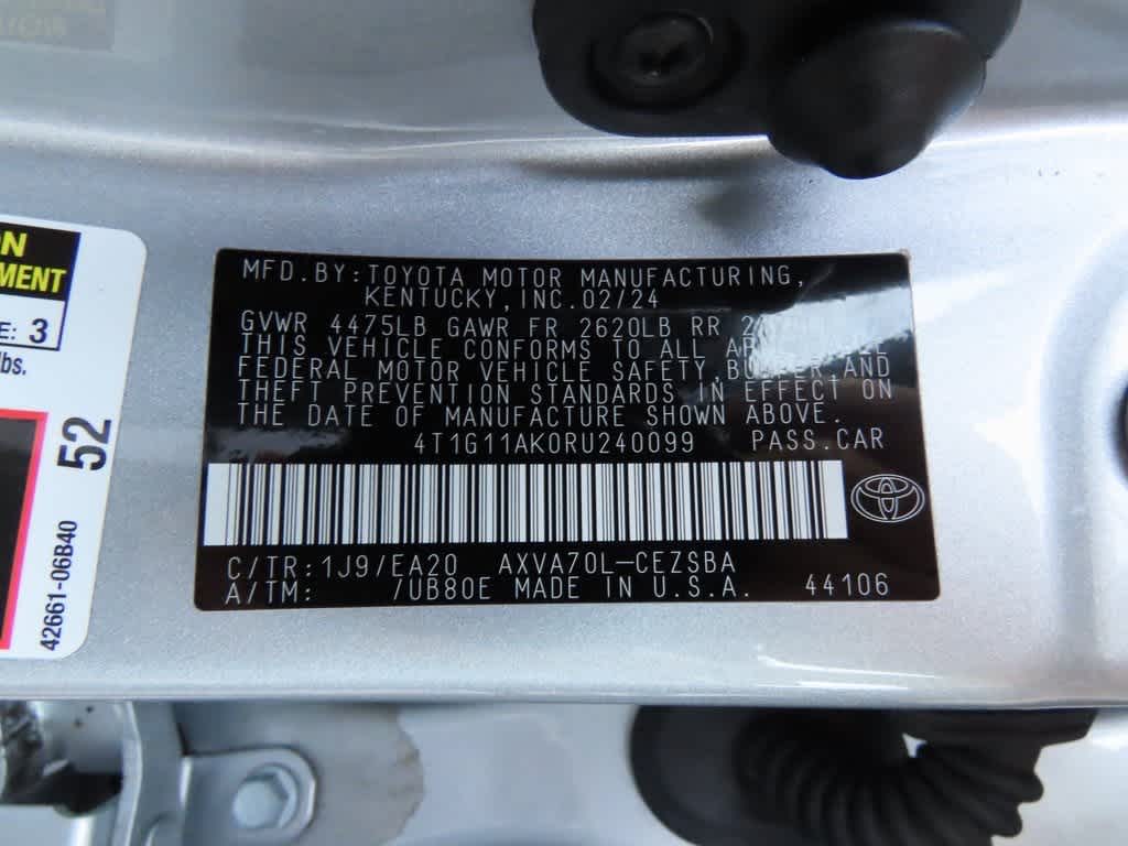 2024 Toyota Camry SE