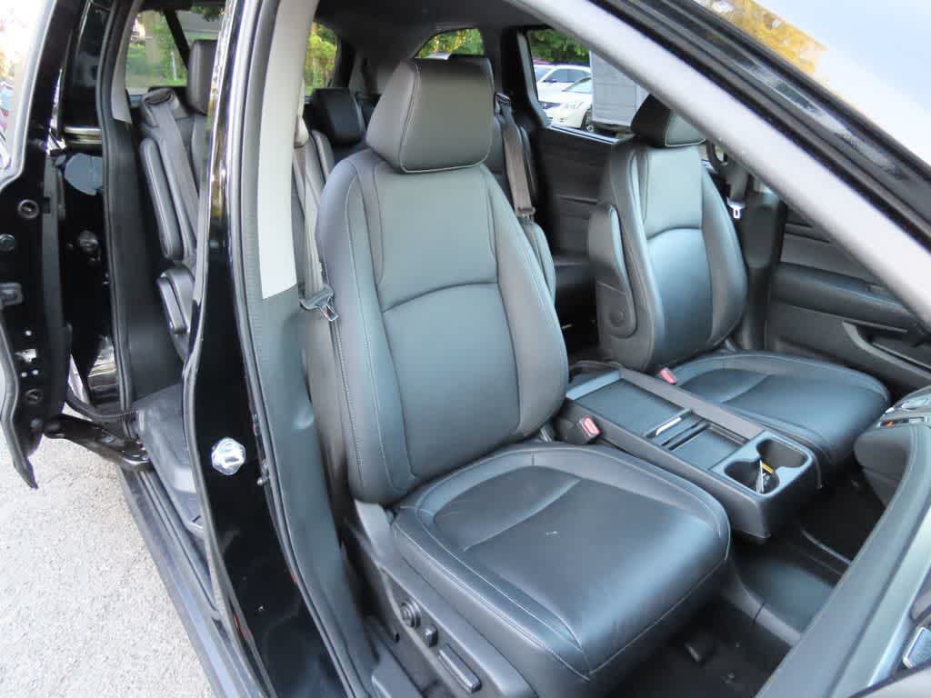 2024 Honda Odyssey EX-L - Photo 17