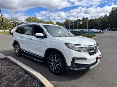2022 Honda Pilot Touring 8-Passenger