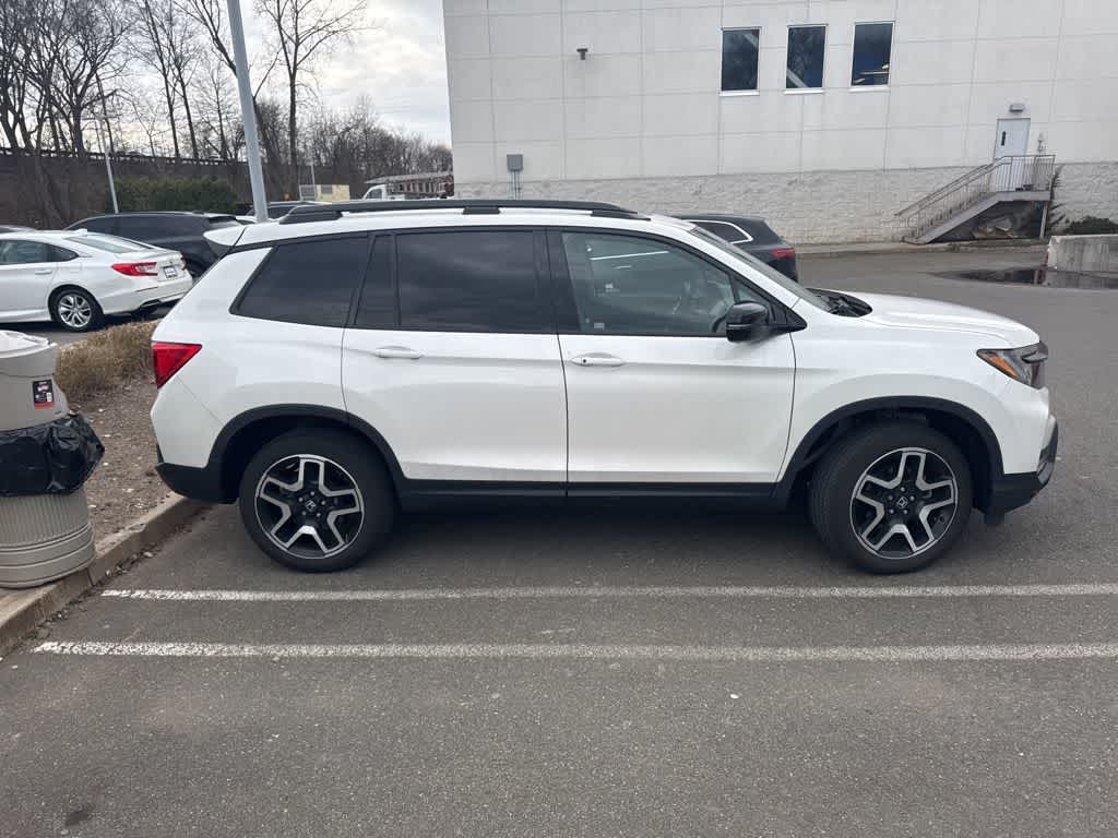2023 Honda Passport Elite