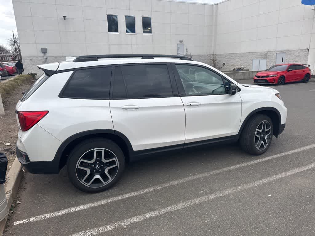 2023 Honda Passport Elite