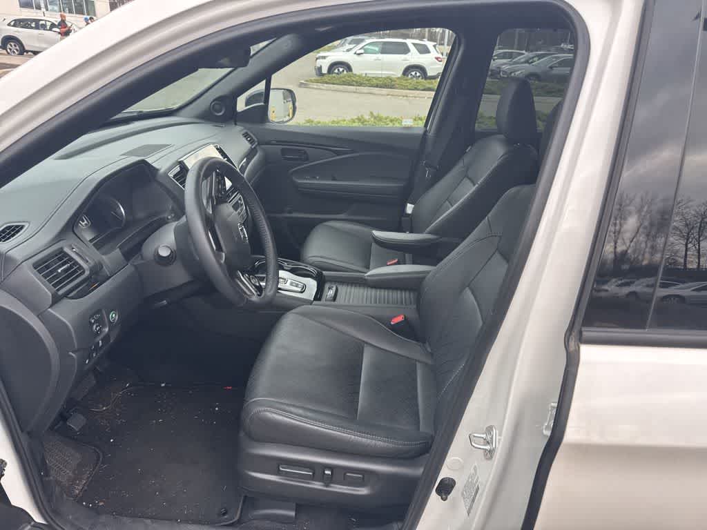 2023 Honda Passport Elite