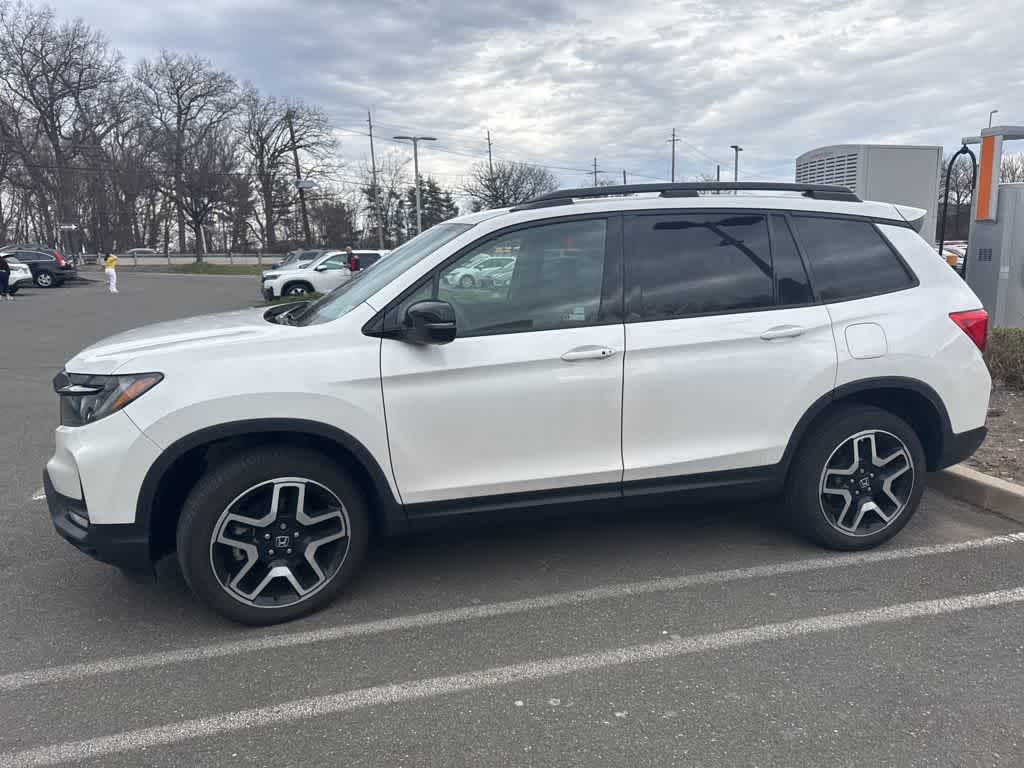 2023 Honda Passport Elite
