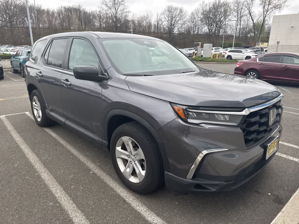 2023 Honda Pilot LX