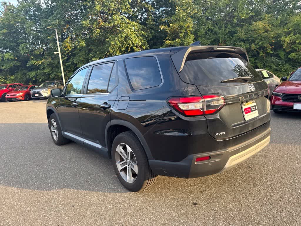 2023 Honda Pilot EX-L 8 Passenger