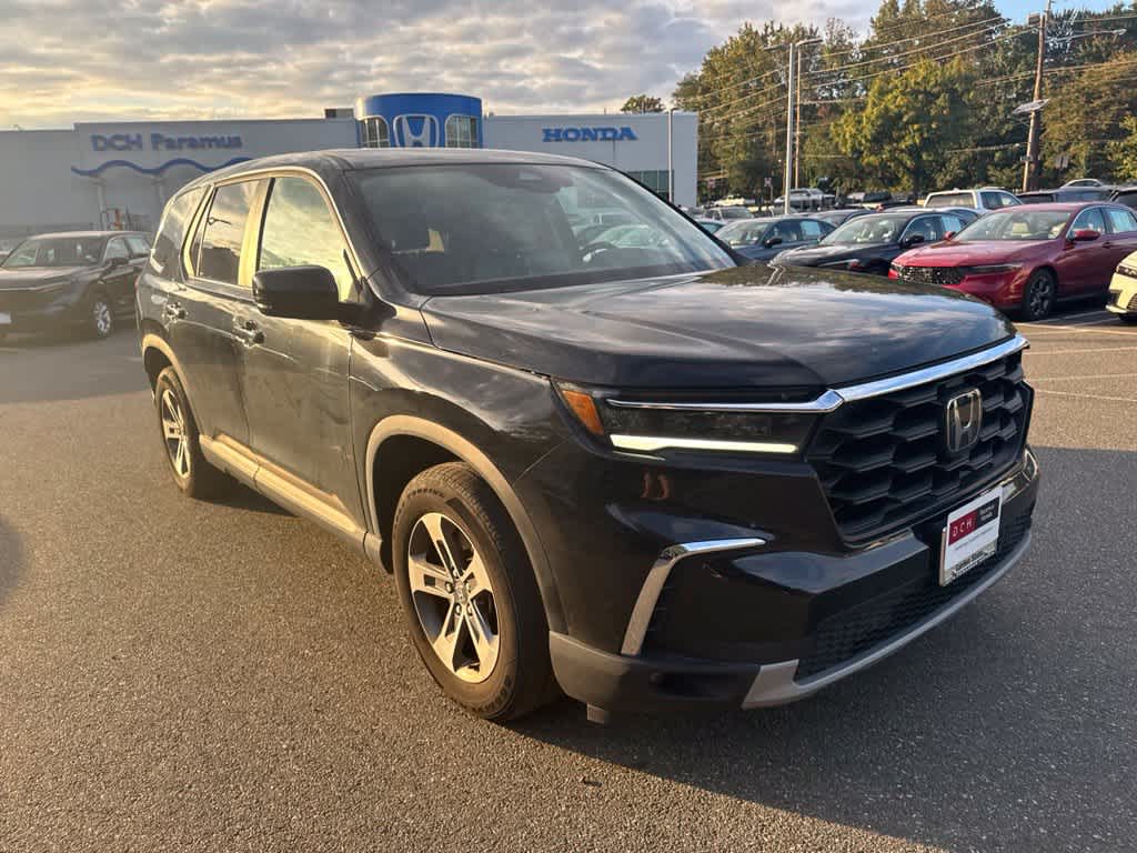 2023 Honda Pilot EX-L 8 Passenger