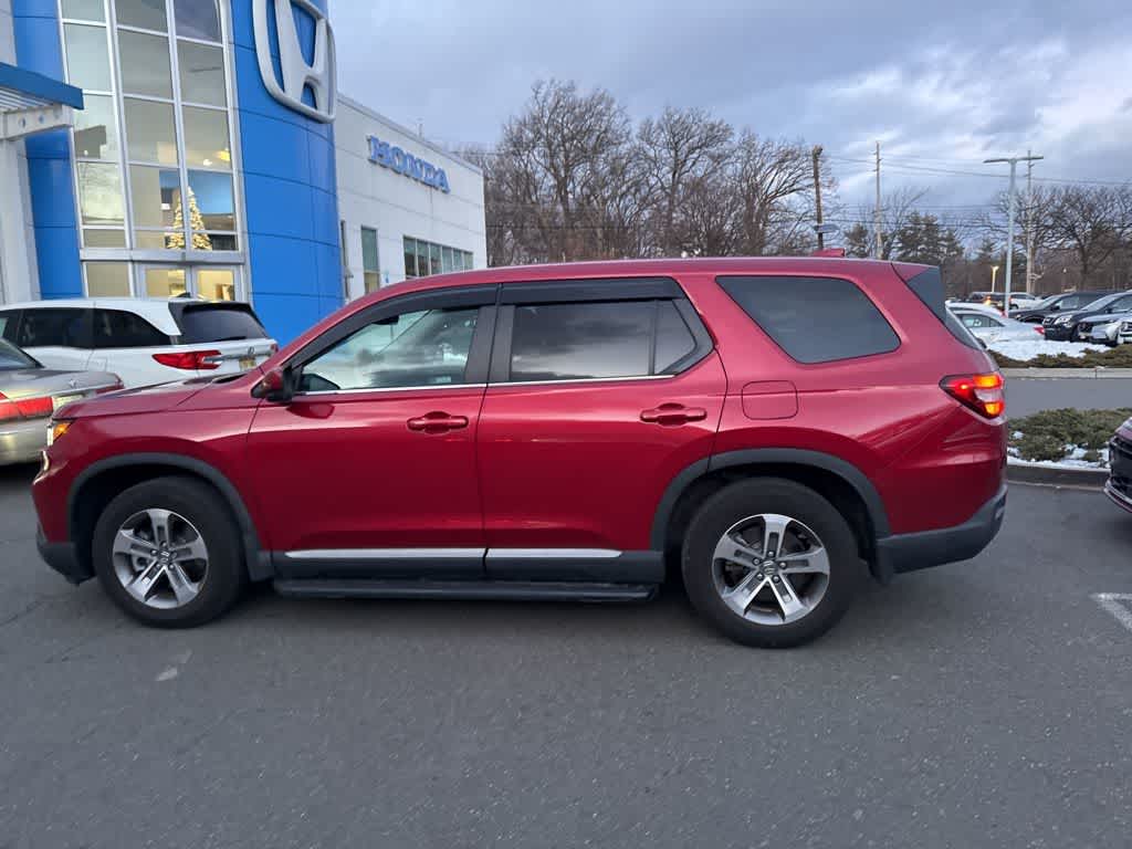 2023 Honda Pilot EX-L 8 Passenger