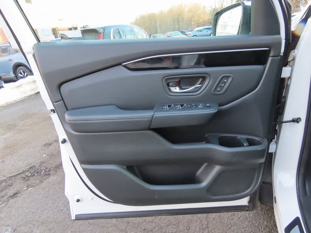 2024 Honda Pilot EX-L 8 Passenger