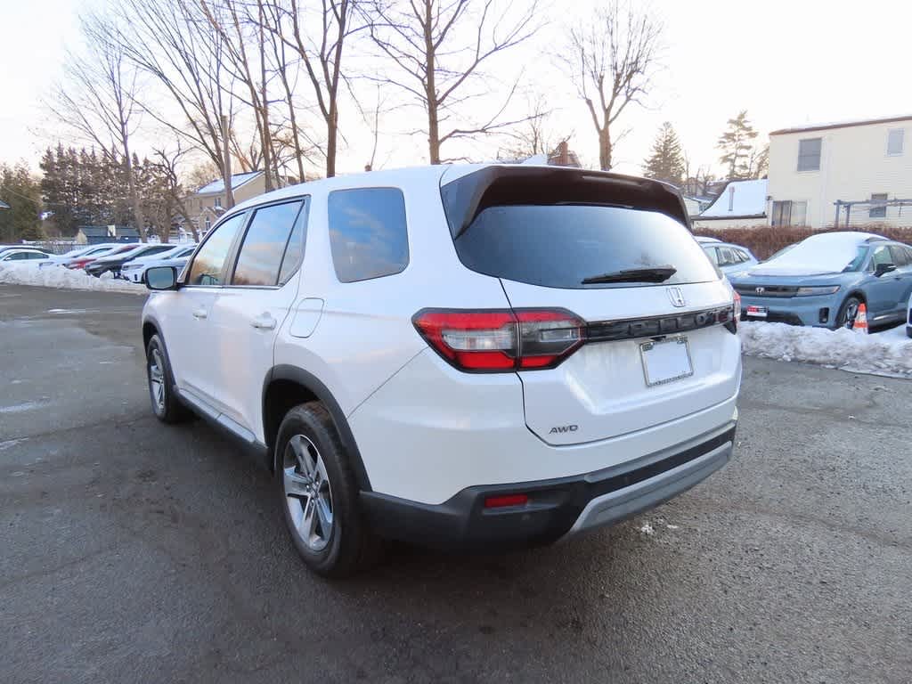 2024 Honda Pilot EX-L 8 Passenger