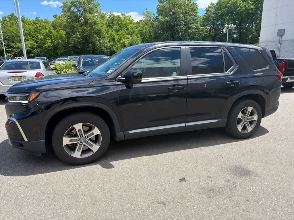 2023 Honda Pilot EX-L 7 Passenger