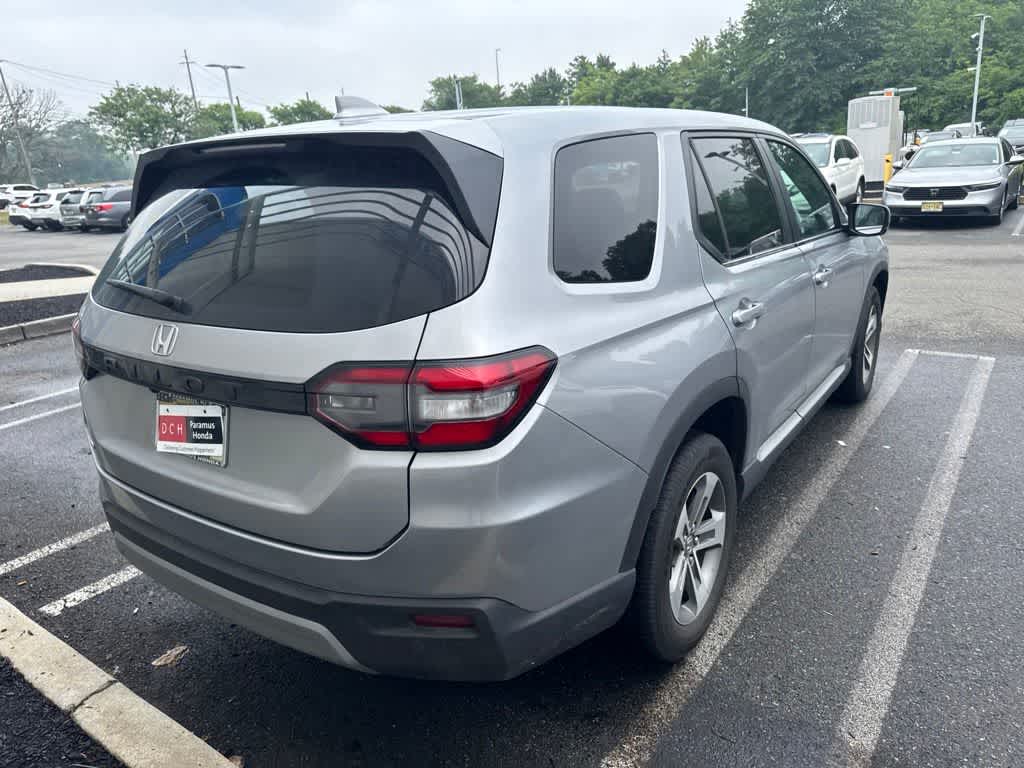 2023 Honda Pilot EX-L 7 Passenger