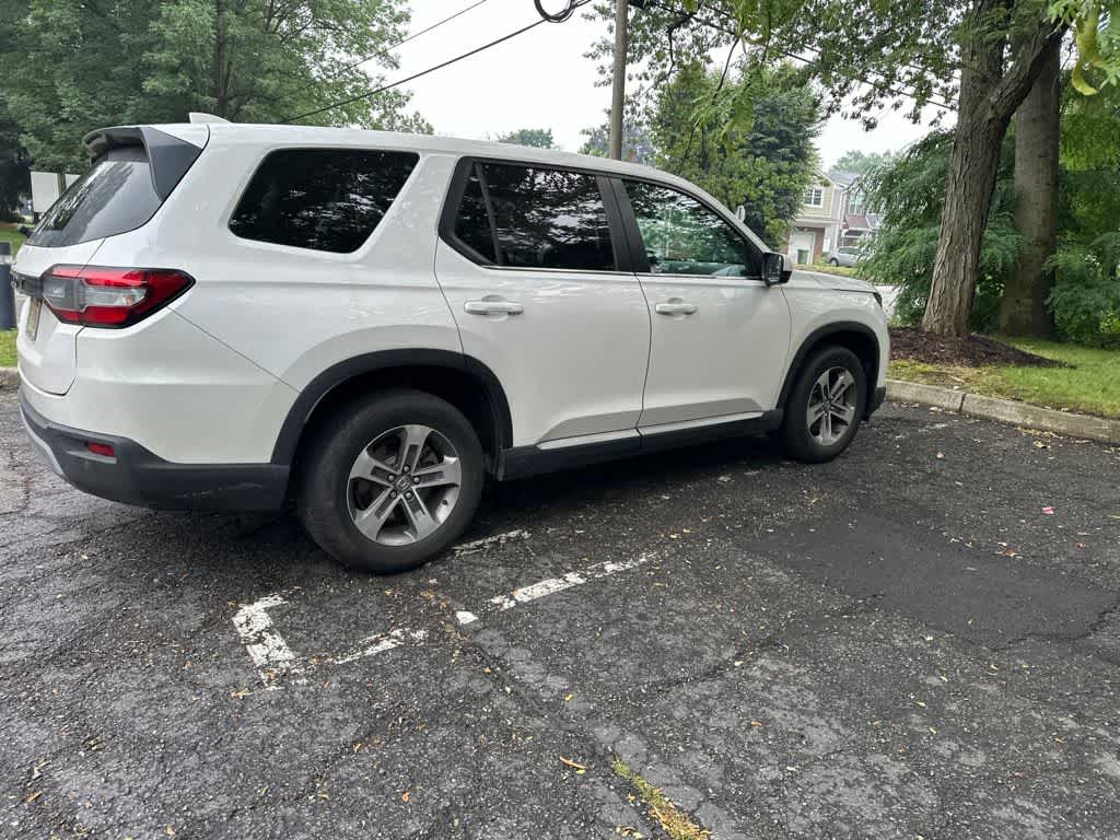 2023 Honda Pilot EX-L 7 Passenger