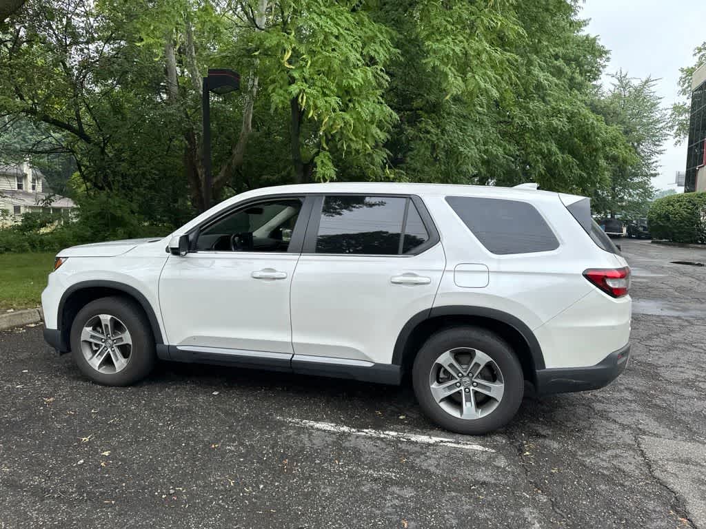 2023 Honda Pilot EX-L 7 Passenger