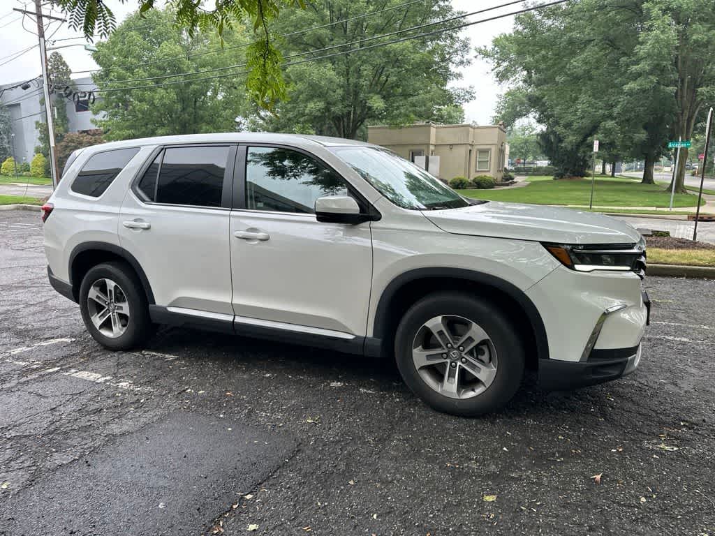 2023 Honda Pilot EX-L 7 Passenger