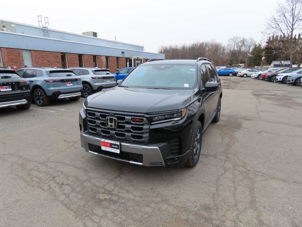 2026 Honda Pilot TrailSport AWD's photo