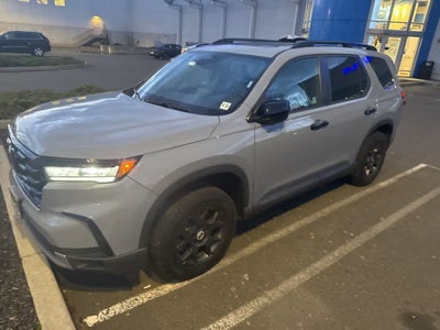 2023 Honda Pilot TrailSport