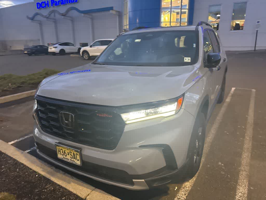 2023 Honda Pilot TrailSport