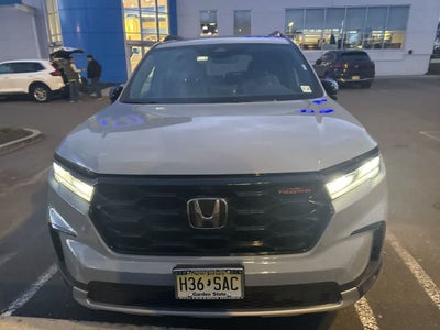 2023 Honda Pilot TrailSport