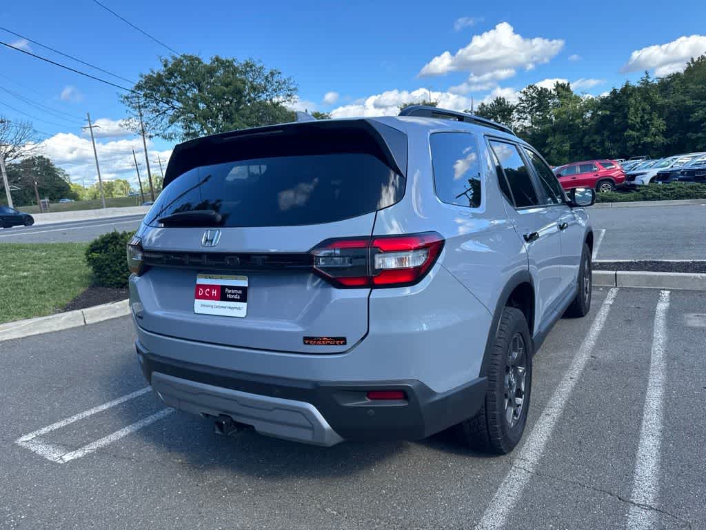 2023 Honda Pilot TrailSport