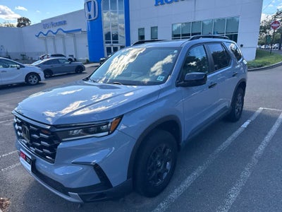 2023 Honda Pilot TrailSport
