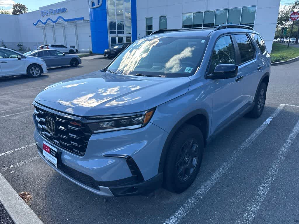 2023 Honda Pilot TrailSport