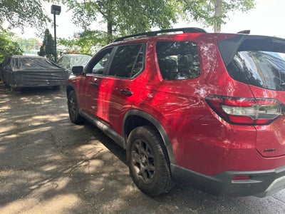 2023 Honda Pilot TrailSport