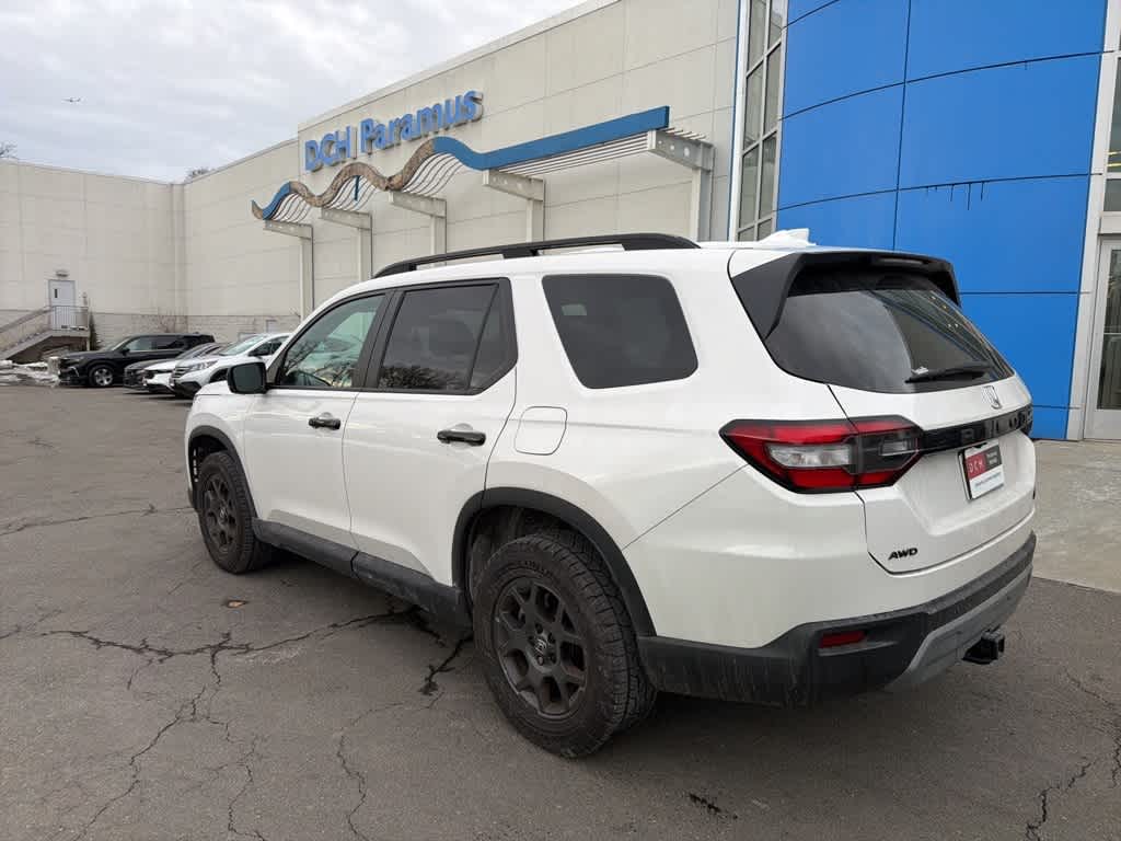 2023 Honda Pilot TrailSport