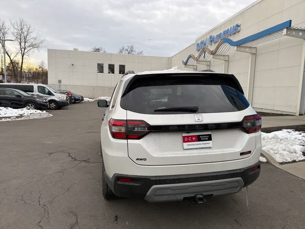 2023 Honda Pilot TrailSport