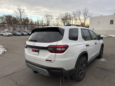 2023 Honda Pilot TrailSport
