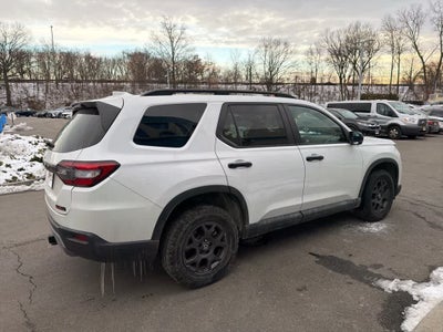 2023 Honda Pilot TrailSport