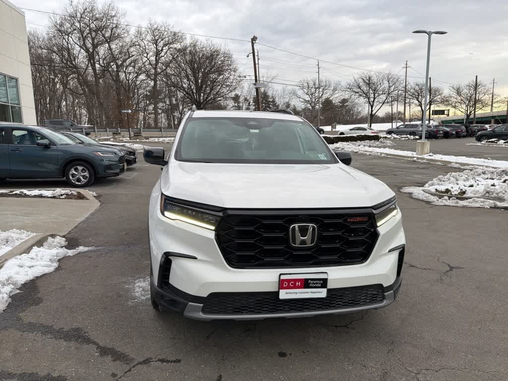 2023 Honda Pilot TrailSport