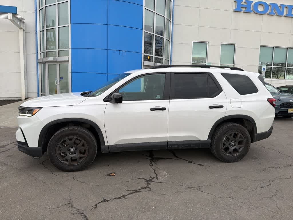 2023 Honda Pilot TrailSport