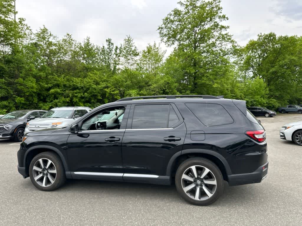 2023 Honda Pilot Touring