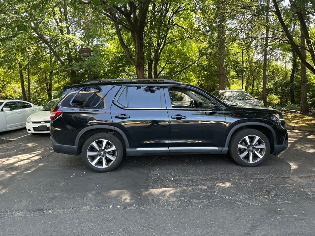 2023 Honda Pilot Touring