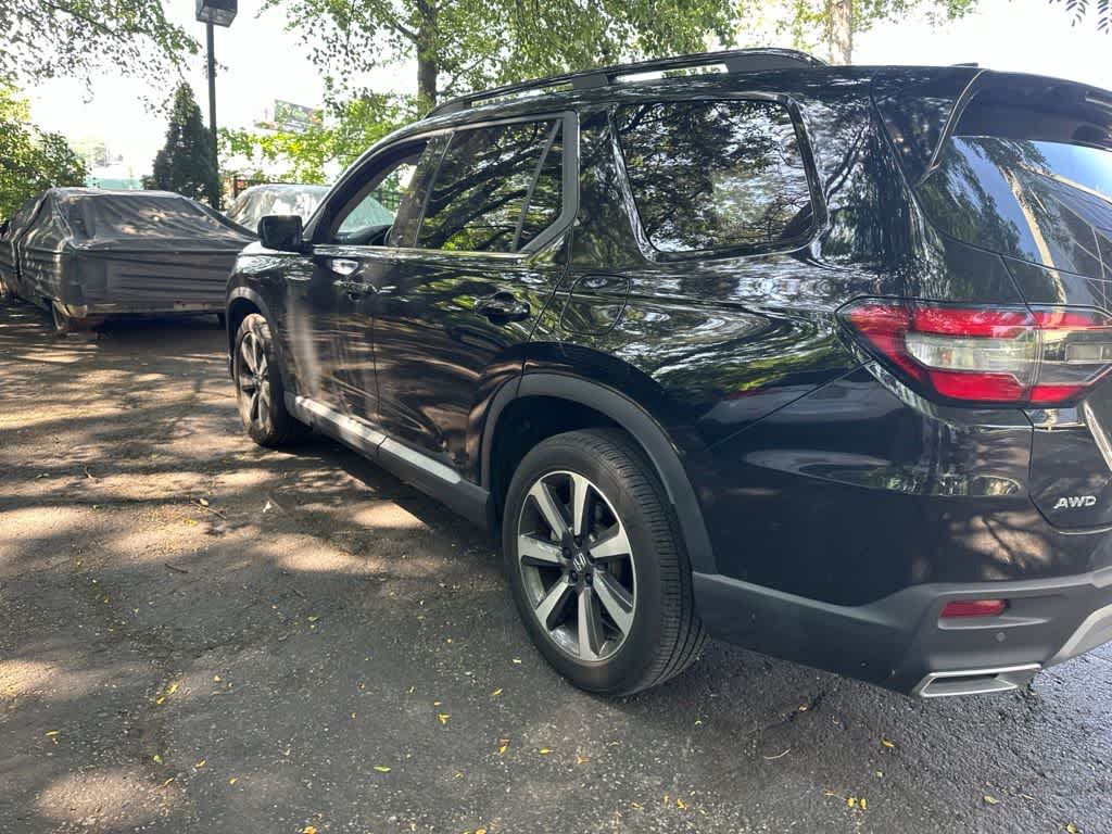 2023 Honda Pilot Touring
