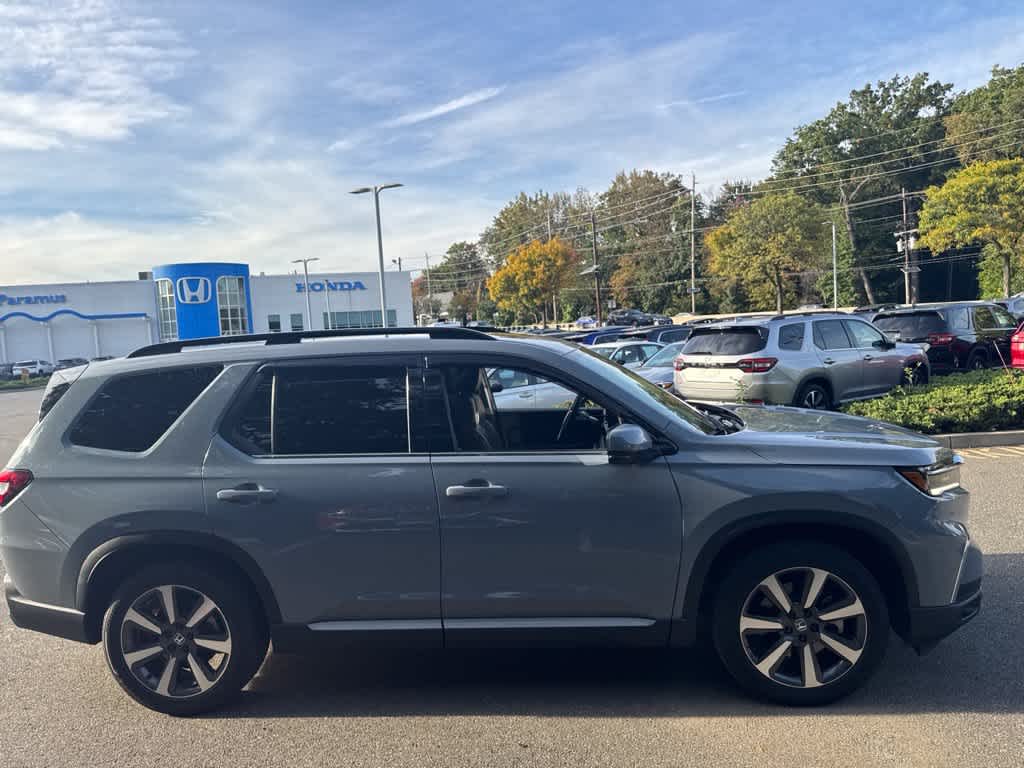 2024 Honda Pilot Touring